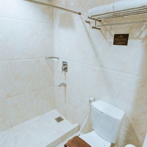 Royal One-Bedroom Tower Suite